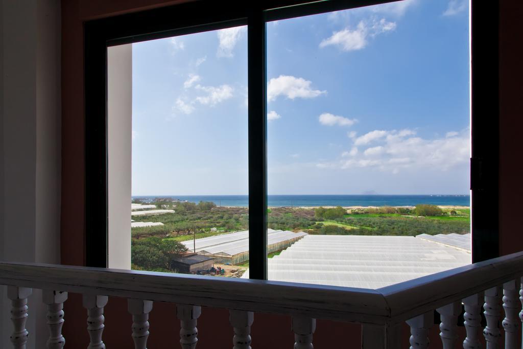Villa Smaragdi Фаласарна Экстерьер фото
